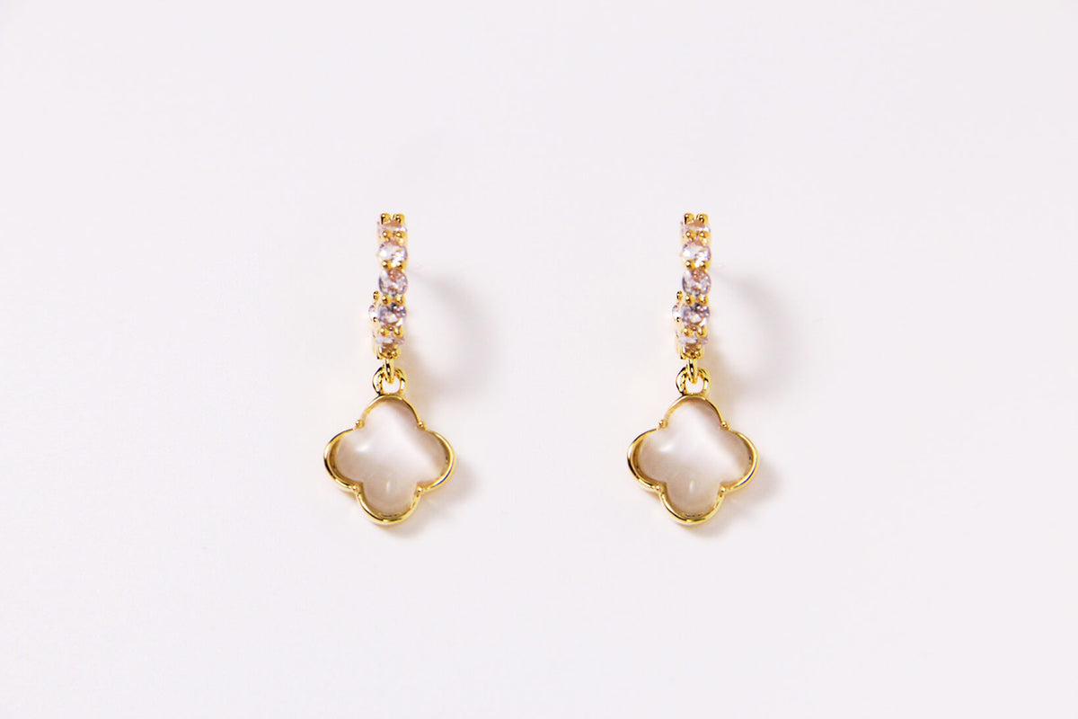 Four-leaf | Pearl Earrings™