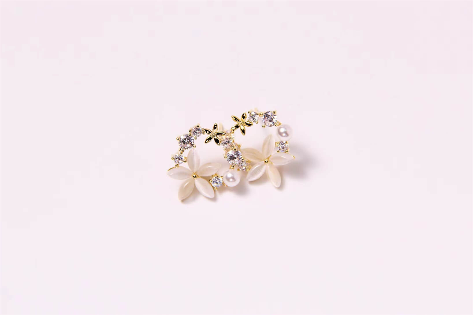 Blossom | Pearl Earrings™