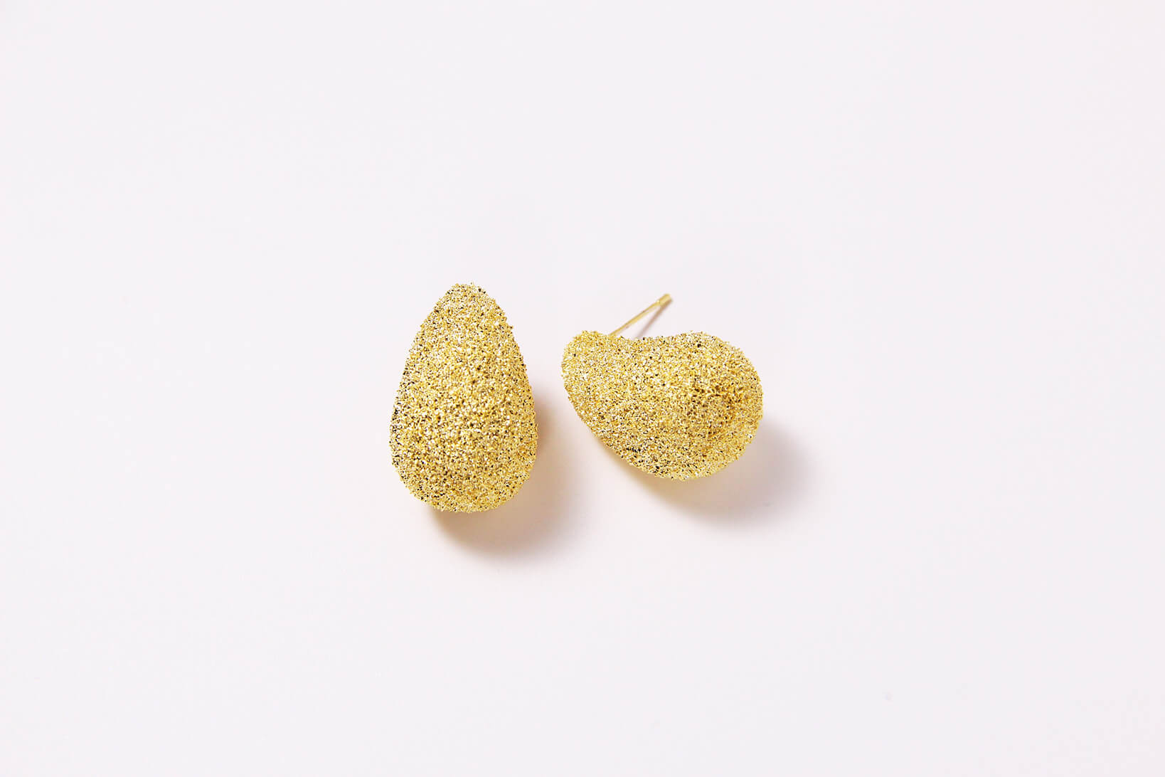 Golden Beans｜Metal Earring™